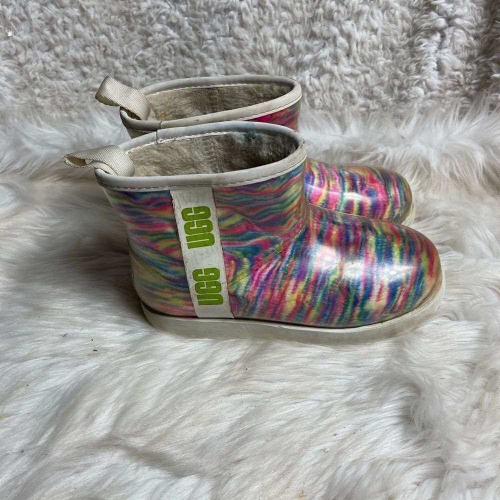 UGG Big Kids Classic Clear Mini Pixelate Boot Multi marble Color Boot girl SZ4.5